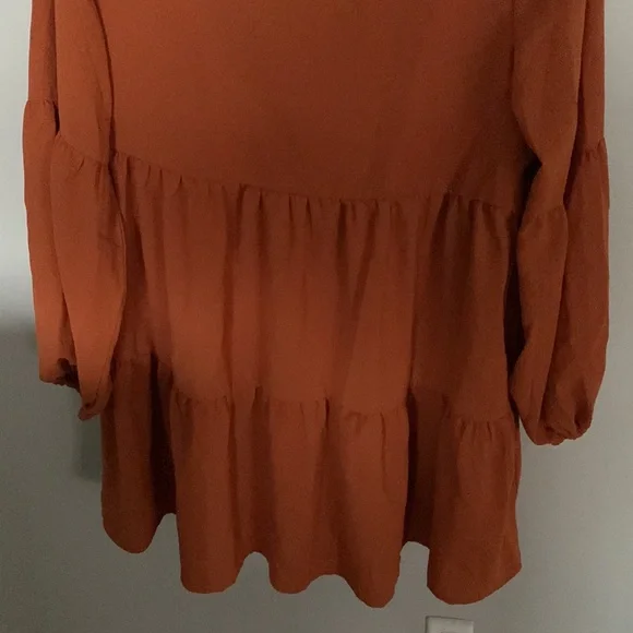 Elegant Autumn Orange V-Neck Dress - Picture 3 of 5